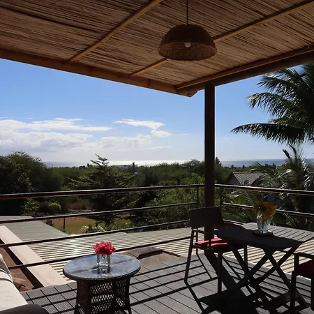 Le Gite Du Bonheur Guest House & Car Rental Tamarin Exterior photo
